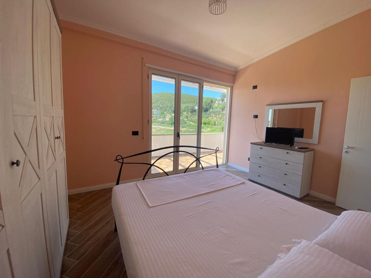 Tea Residence, Gjiri I Lalzit Apartments Durrës Buitenkant foto