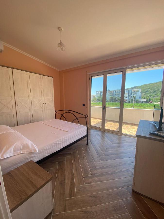 Tea Residence, Gjiri I Lalzit Apartments Durrës Buitenkant foto