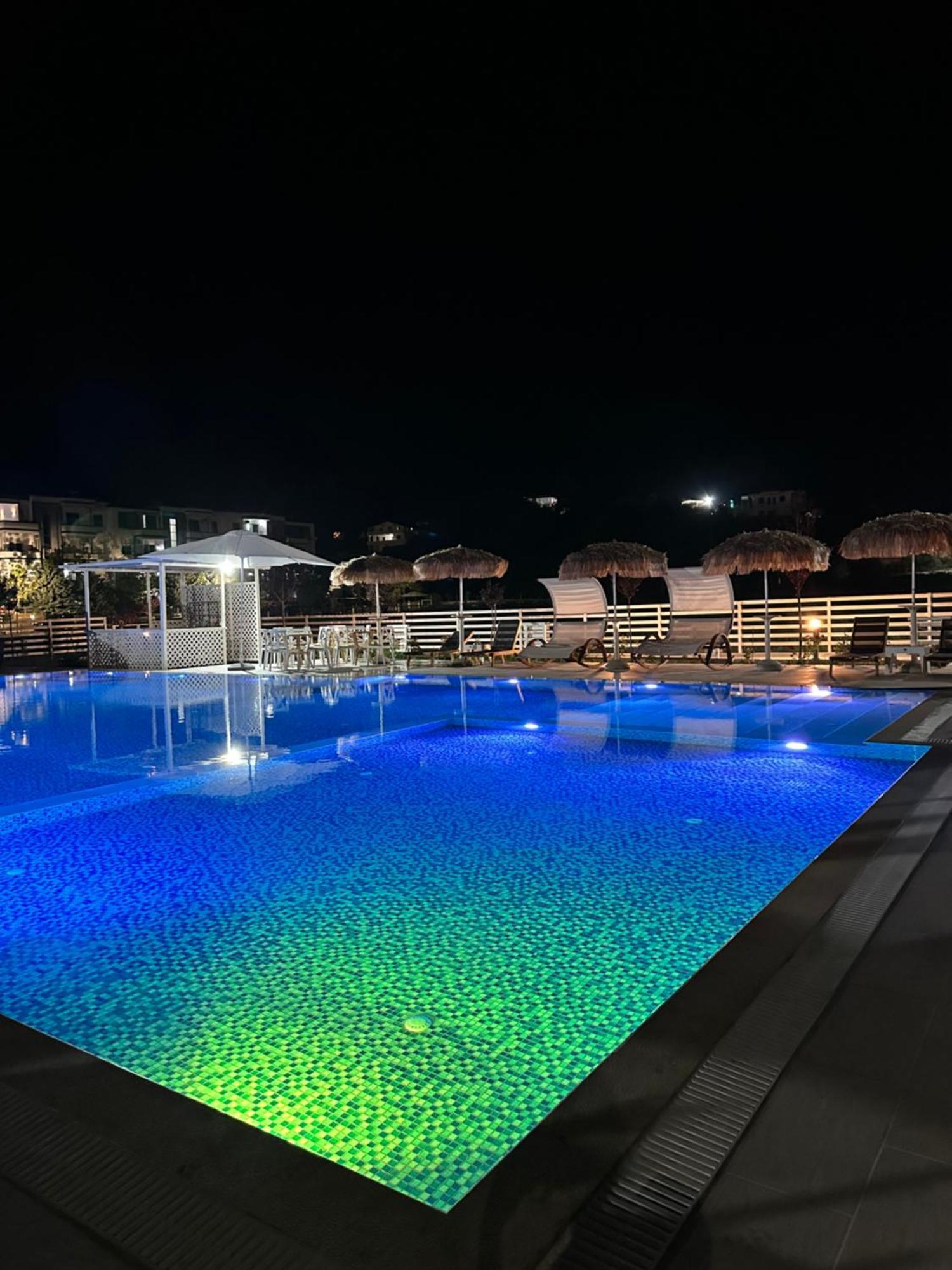 Tea Residence, Gjiri I Lalzit Apartments Durrës Buitenkant foto