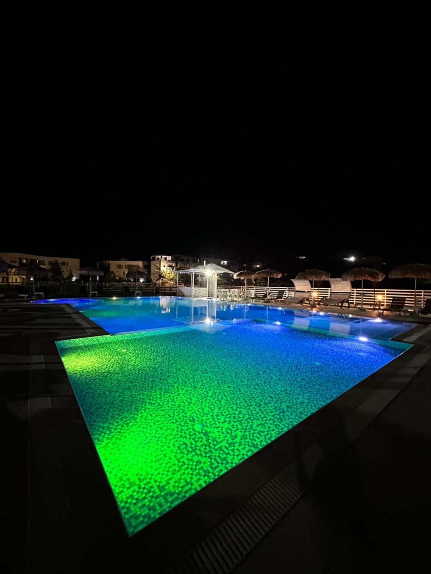 Tea Residence, Gjiri I Lalzit Apartments Durrës Buitenkant foto