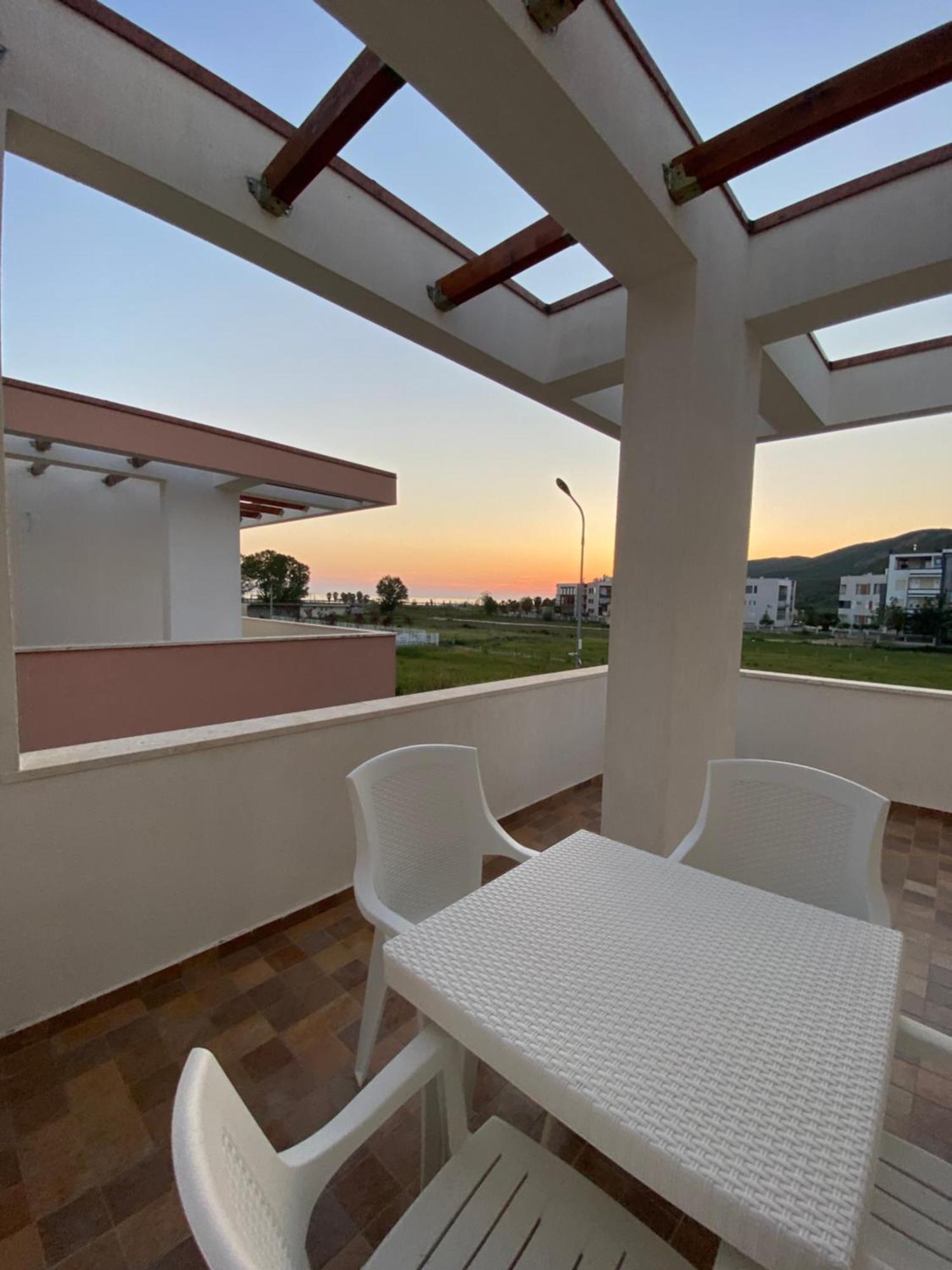 Tea Residence, Gjiri I Lalzit Apartments Durrës Buitenkant foto