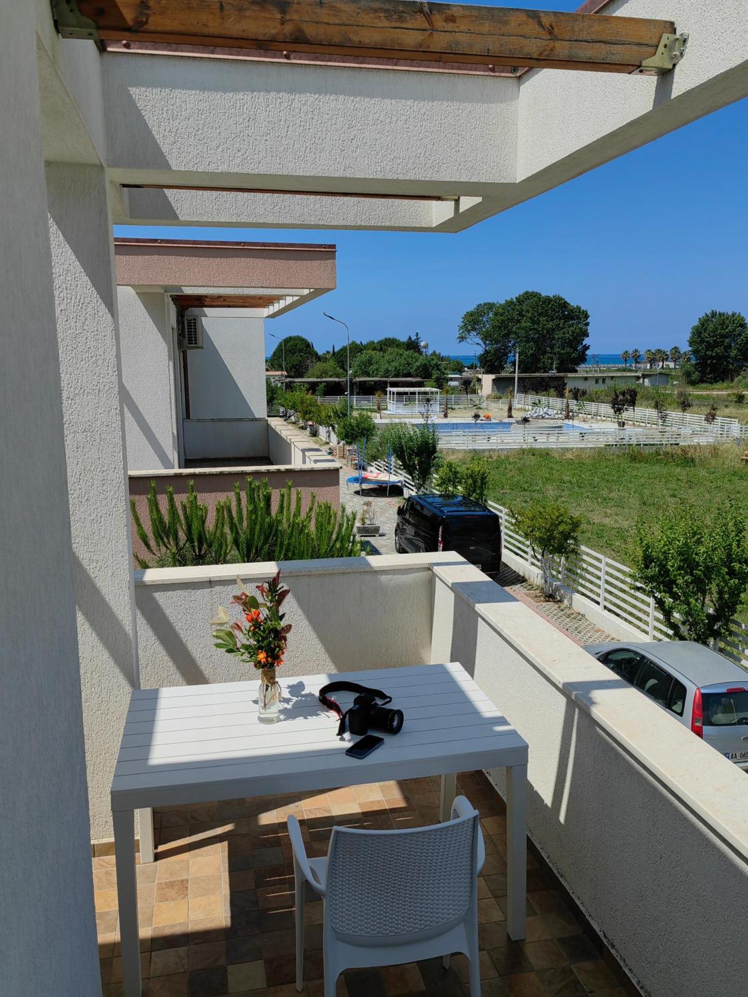 Tea Residence, Gjiri I Lalzit Apartments Durrës Buitenkant foto