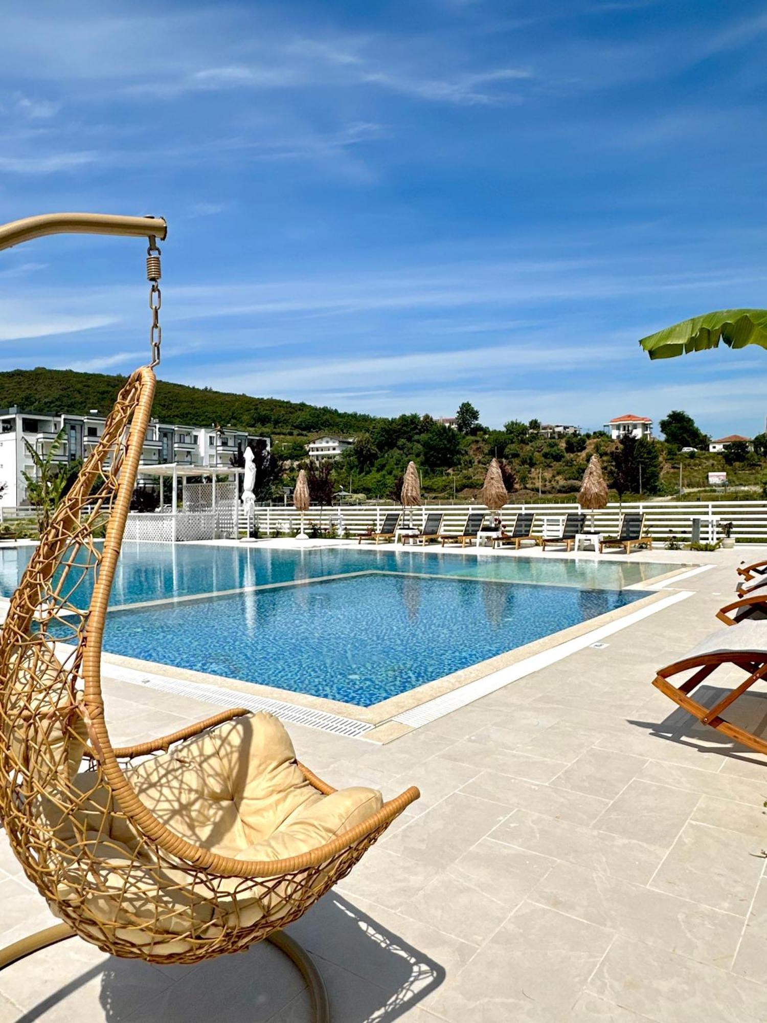 Tea Residence, Gjiri I Lalzit Apartments Durrës Buitenkant foto